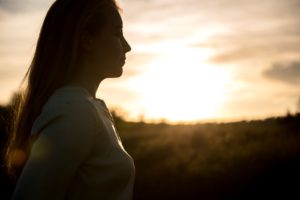 Jamila mindfulness online therapie coach rust stress gespannen burnout